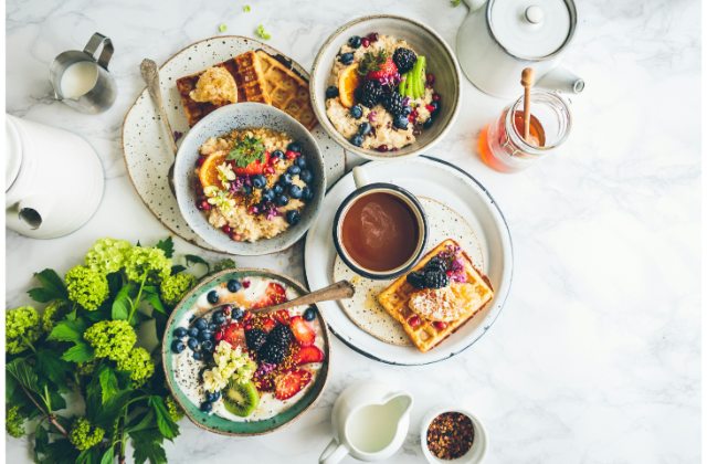 Brote, Aufstriche & Müsli