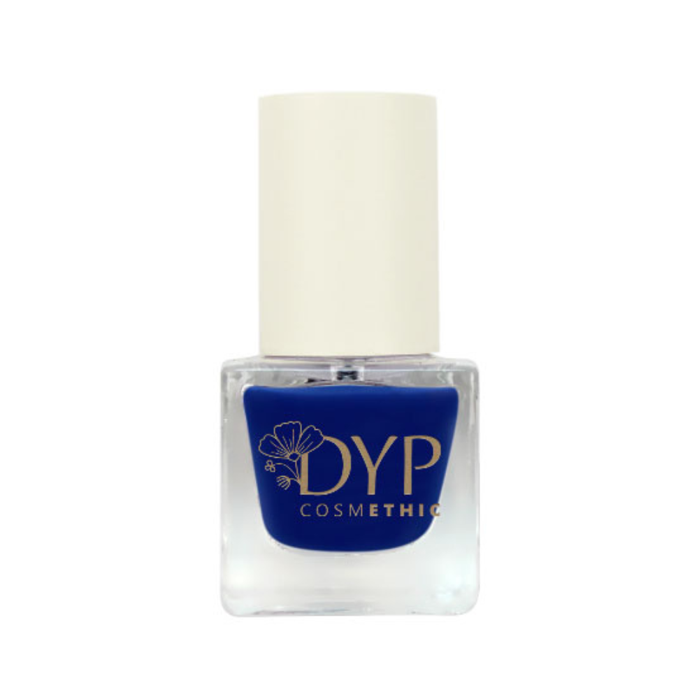 Vernis à ongles 653 bleu electrique