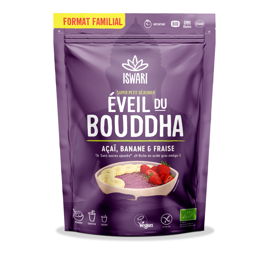 Petit déjeuner éveil du bouddha açaï banane fraise bio