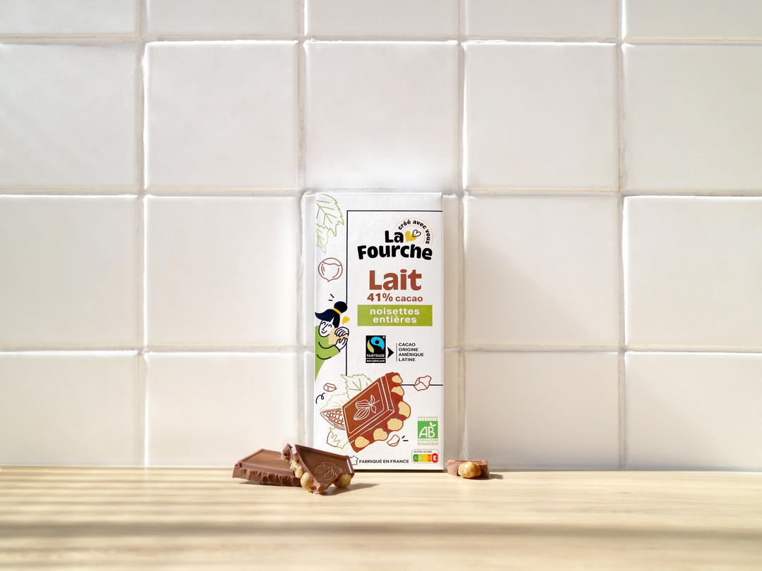 Chocolat au Lait 41% Noisettes Entières Bio et Equitable