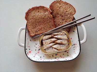 Sardines en boîte